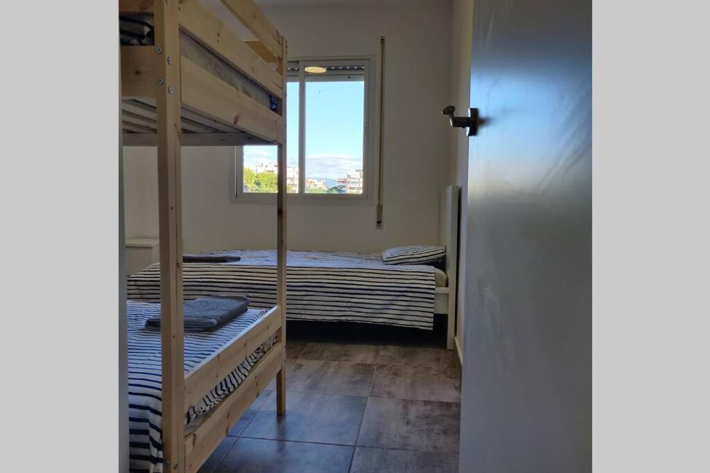 2 Bedroom In Salou Center With Pool And Parking Buitenkant foto